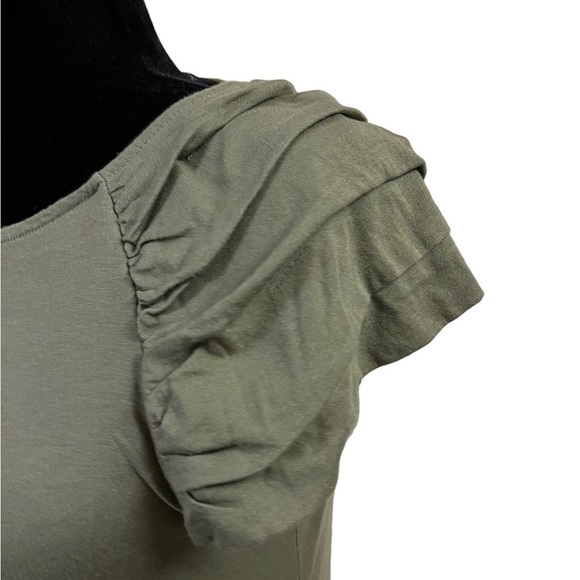 Banana Republic Ruffle Sleeve Top Khaki Green Modal - Picture 4 of 9